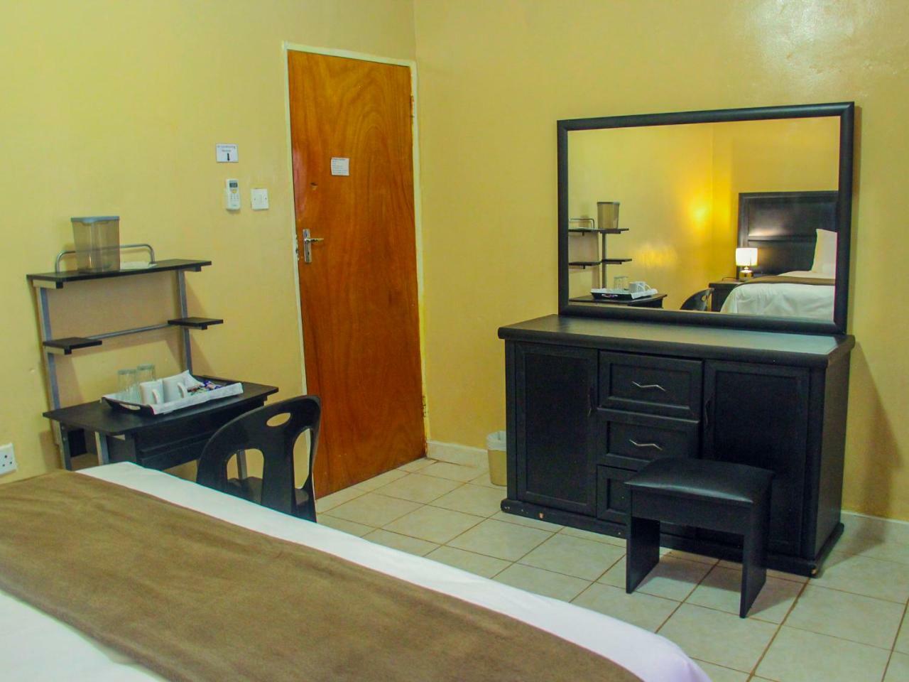 Bj&T Vacation Homes Kasane Exterior photo